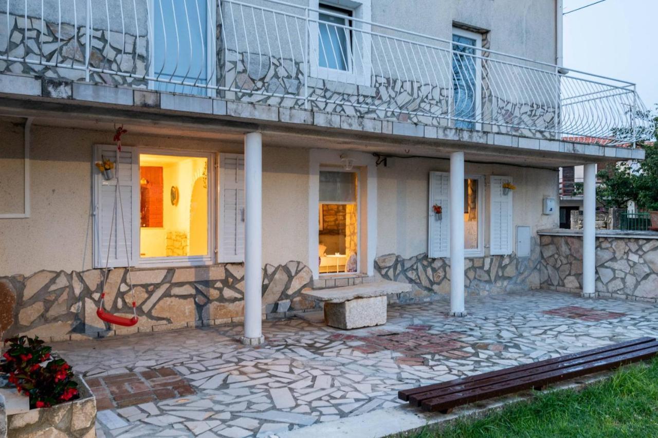 Holiday House Ruba Marčana Екстериор снимка