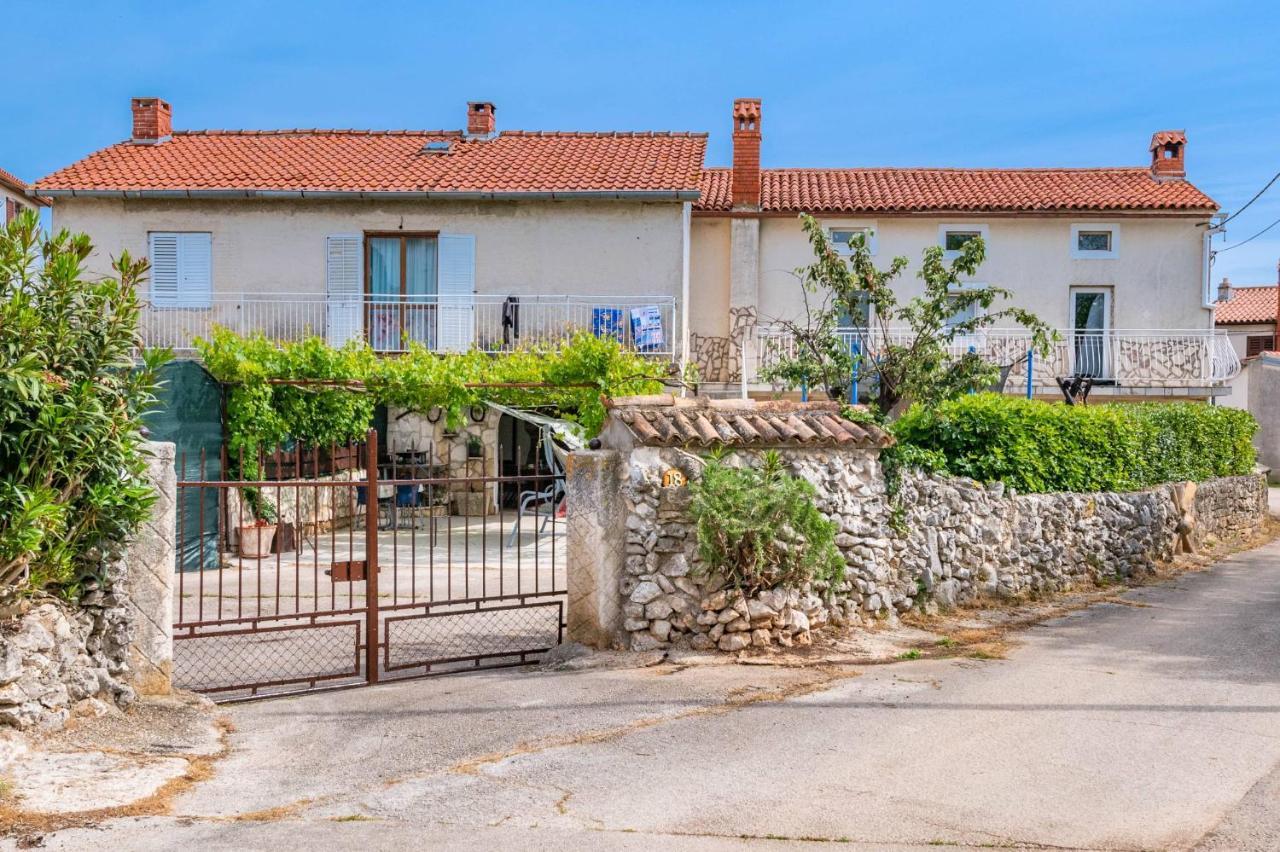 Holiday House Ruba Marčana Екстериор снимка