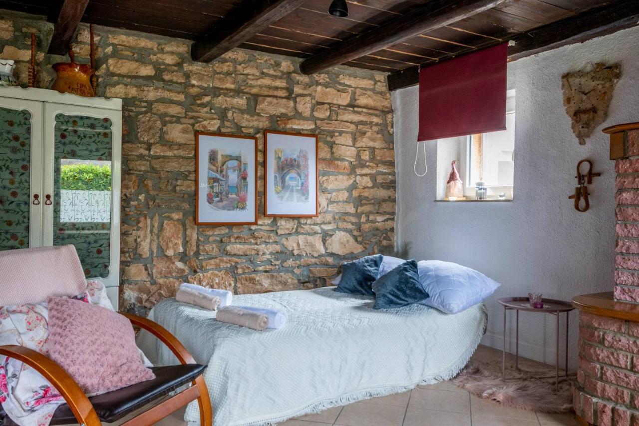Holiday House Ruba Marčana Екстериор снимка